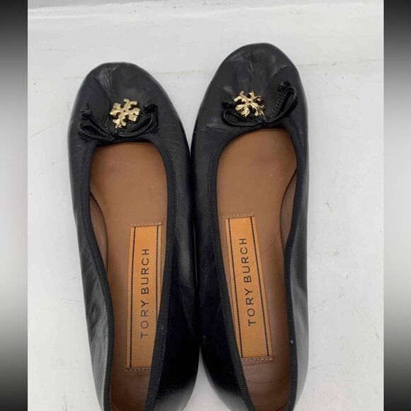 Tory Burch Women's Black Goat Leather Logo Charm Ballet Flat Shoes 8M - Picture 3 of 10